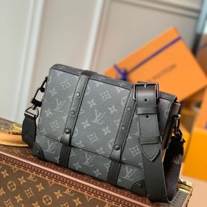LOU TRUNK MESSENGER BAG