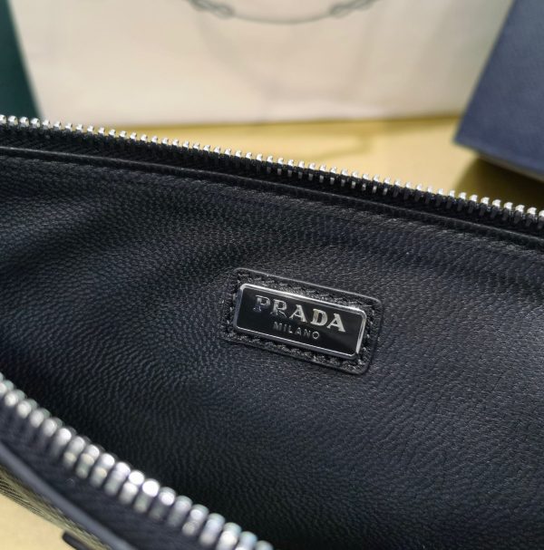 PD Re-Nylon and Saffiano leather pouch - 图片 6