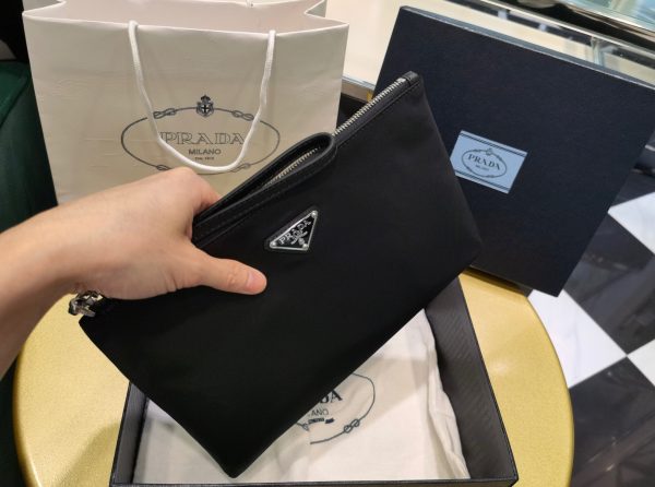 PD Re-Nylon Pouch - 图片 8