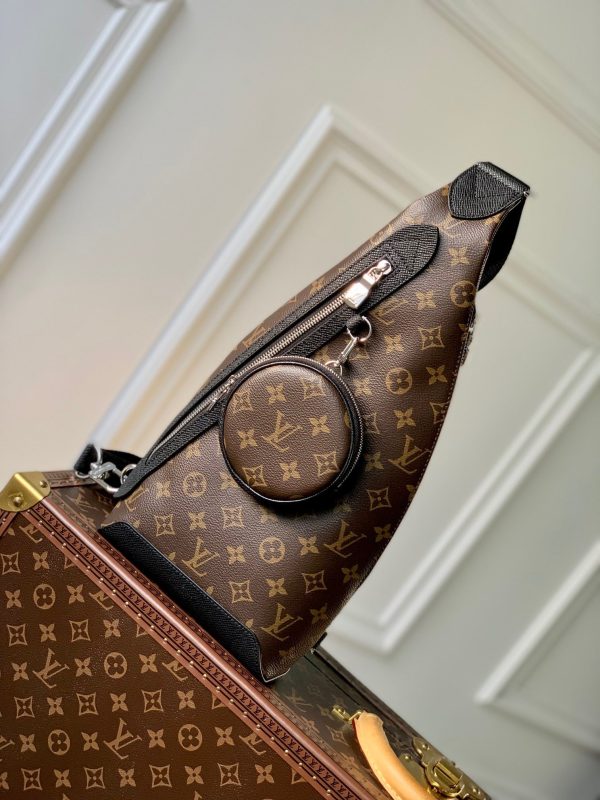LOU DUO SLING BAG