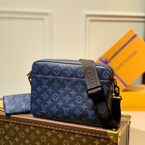 LOU DUO MESSENGER BAG