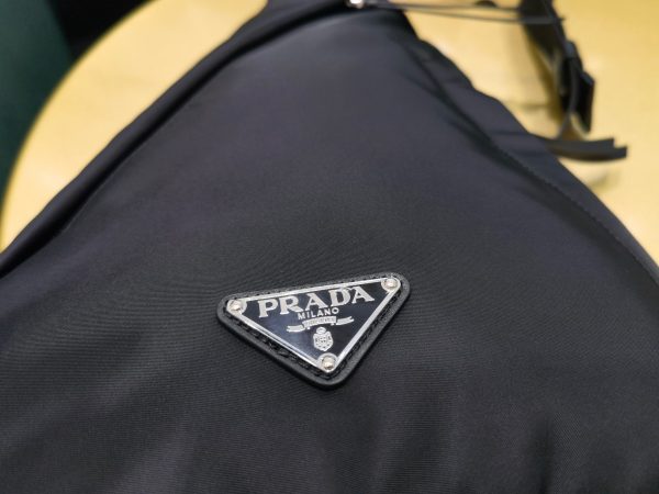 PD RE-NYLON AND LEATHER BACKPACK - 图片 6