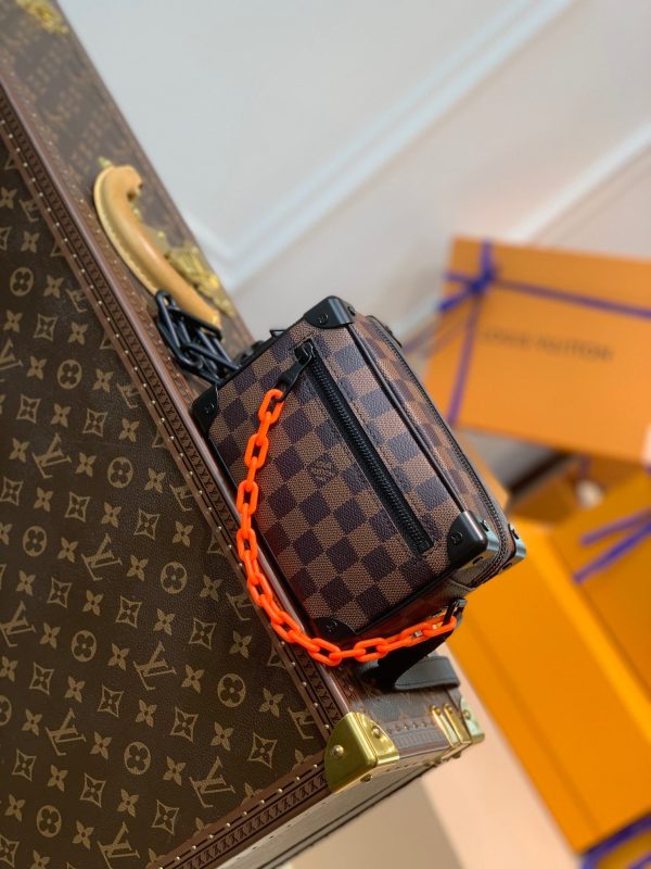 LOU SOFT TRUNK BAG