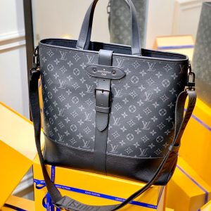 LOU SAUMUR TOTE