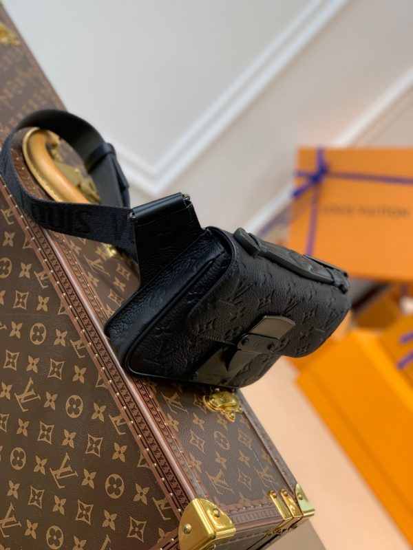 LOU S LOCK SLING BAG - 图片 5