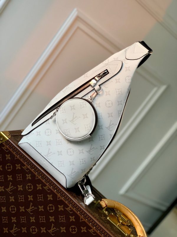 LOU DUO SLING BAG