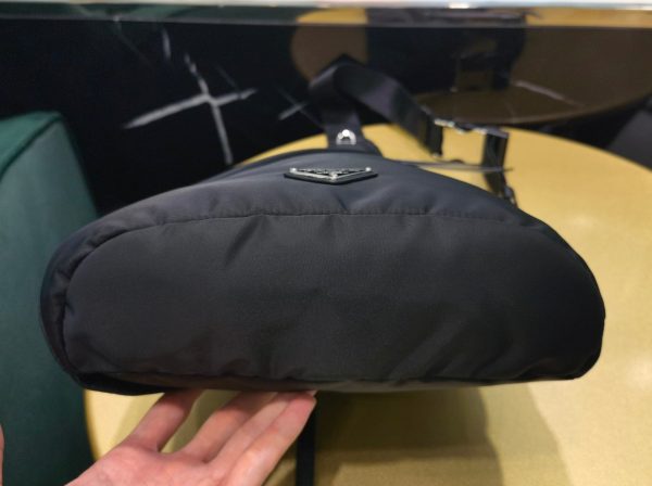 PD RE-NYLON AND LEATHER BACKPACK - 图片 4