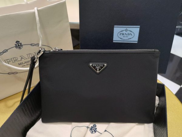 PD Re-Nylon Pouch - 图片 7