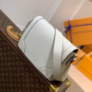 LOU NEW FLAP MESSENGER BAG