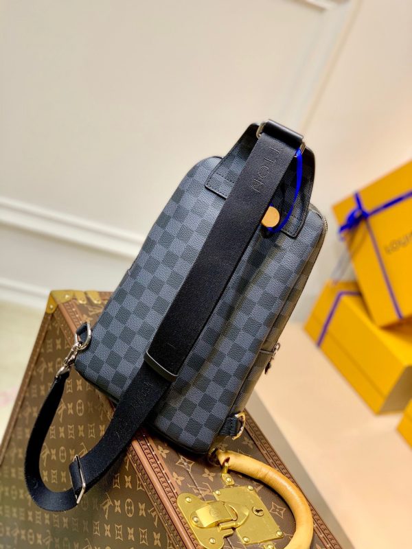 LOU AVENUE SLING BAG - 图片 3