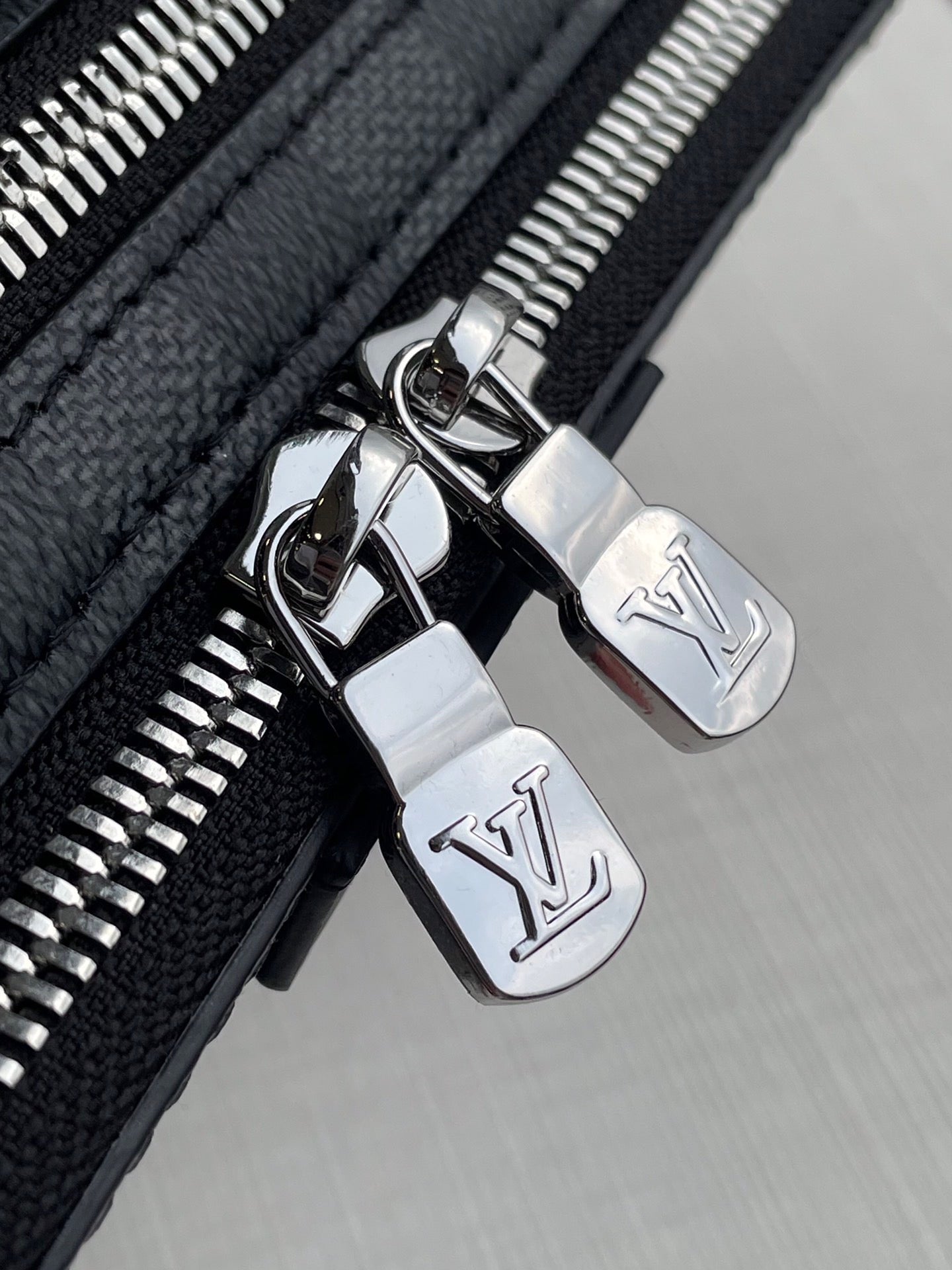 LOU ALPHA WEARABLE WALLET - 图片 8