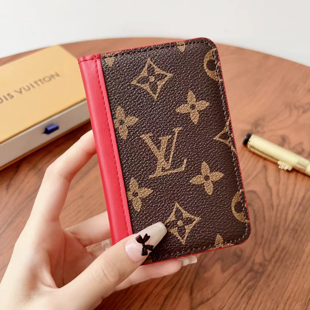 Elegant Lou Checkered & Monogram Wallets - Image 7