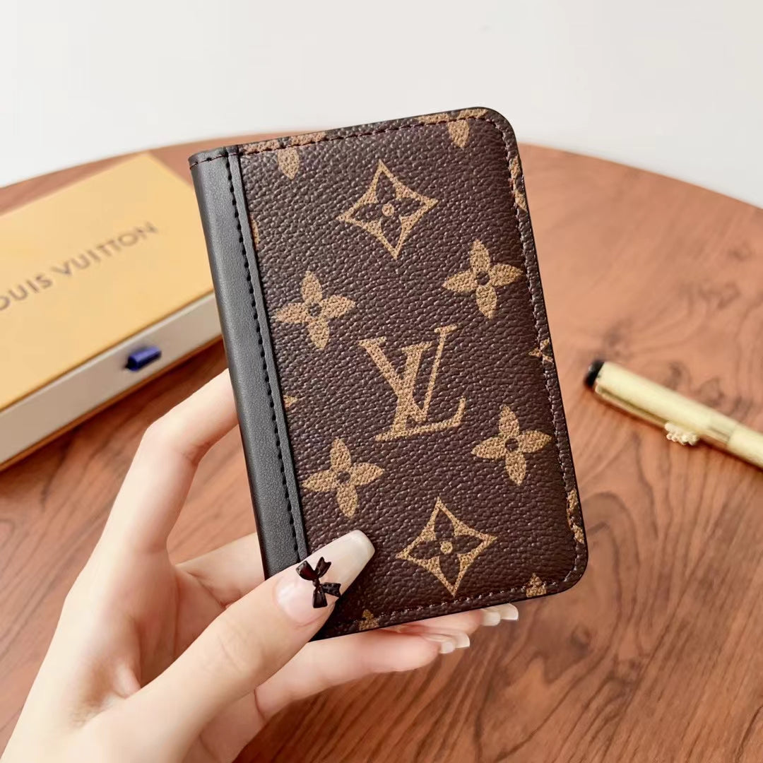 Elegant Lou Checkered & Monogram Wallets - Image 13
