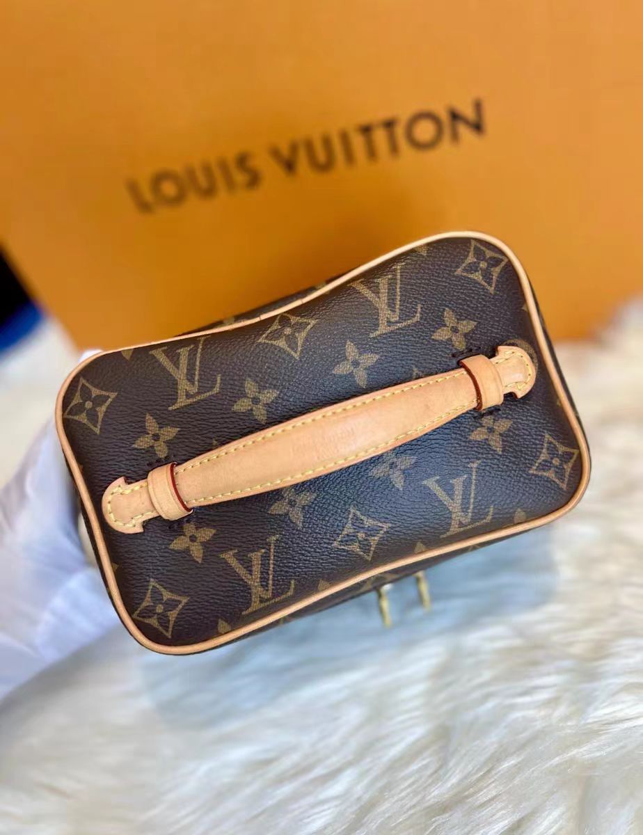 Premium Cosmetic Bag - Image 6