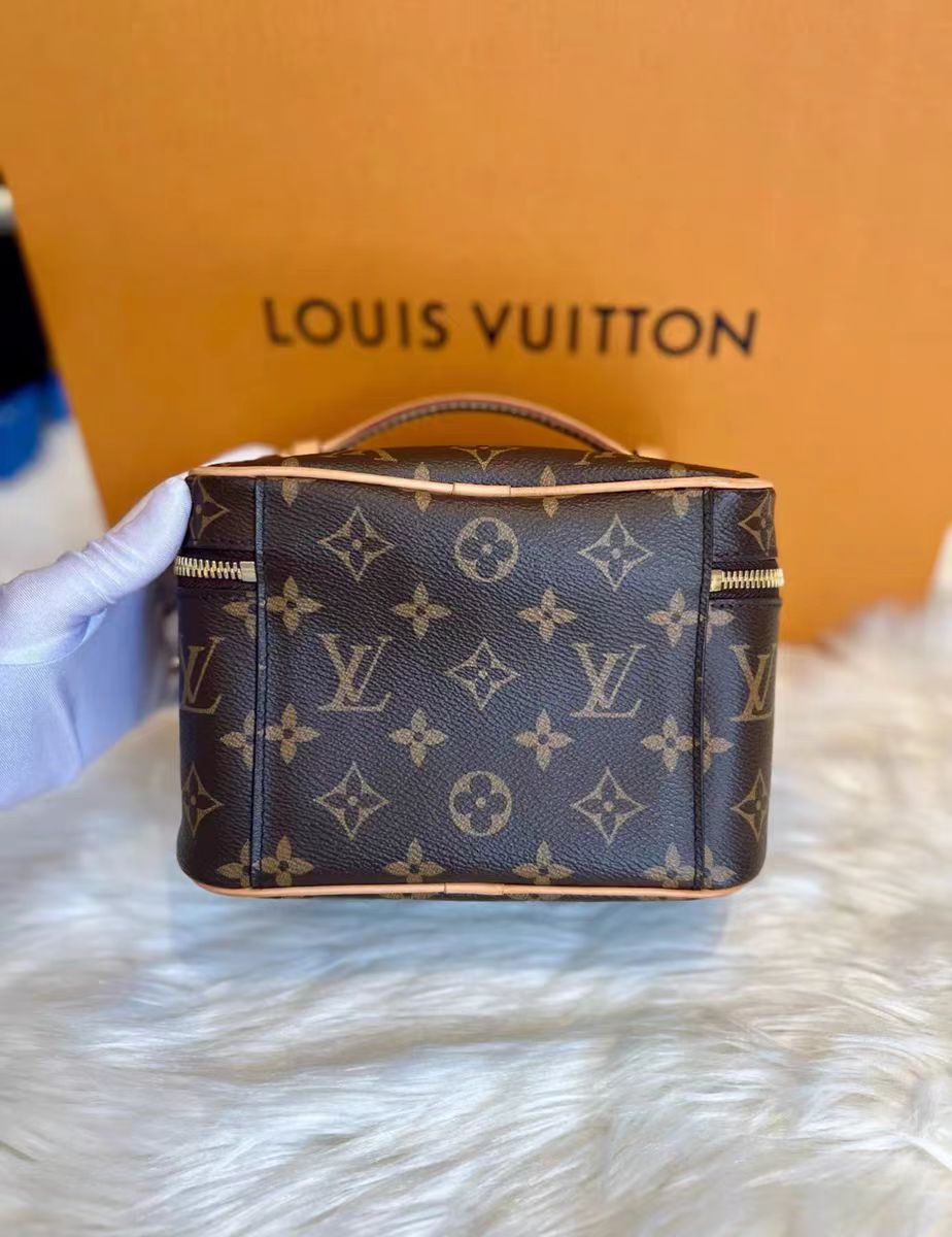 Premium Cosmetic Bag - Image 5