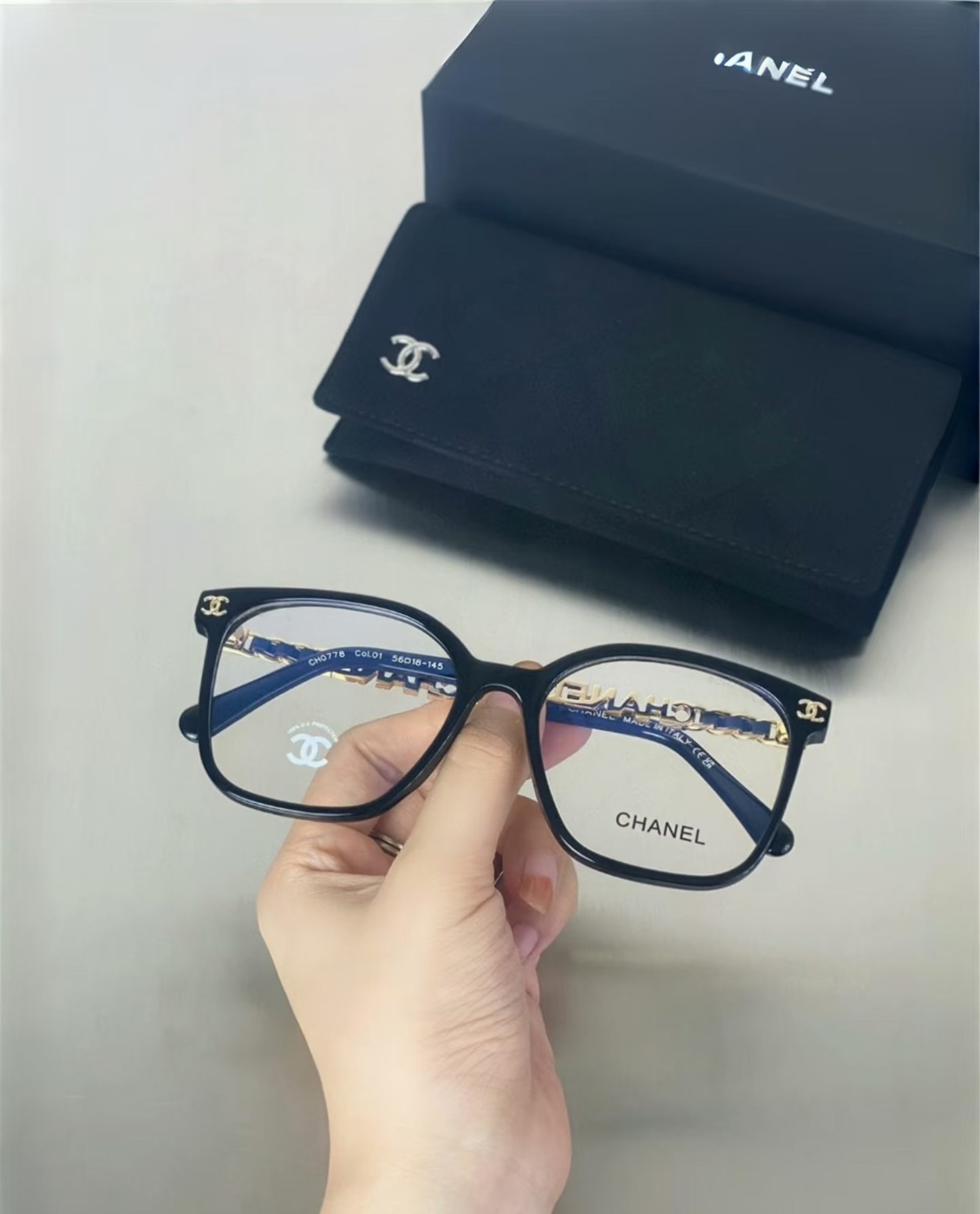 High-End Fashion Plain glasses - Image 3