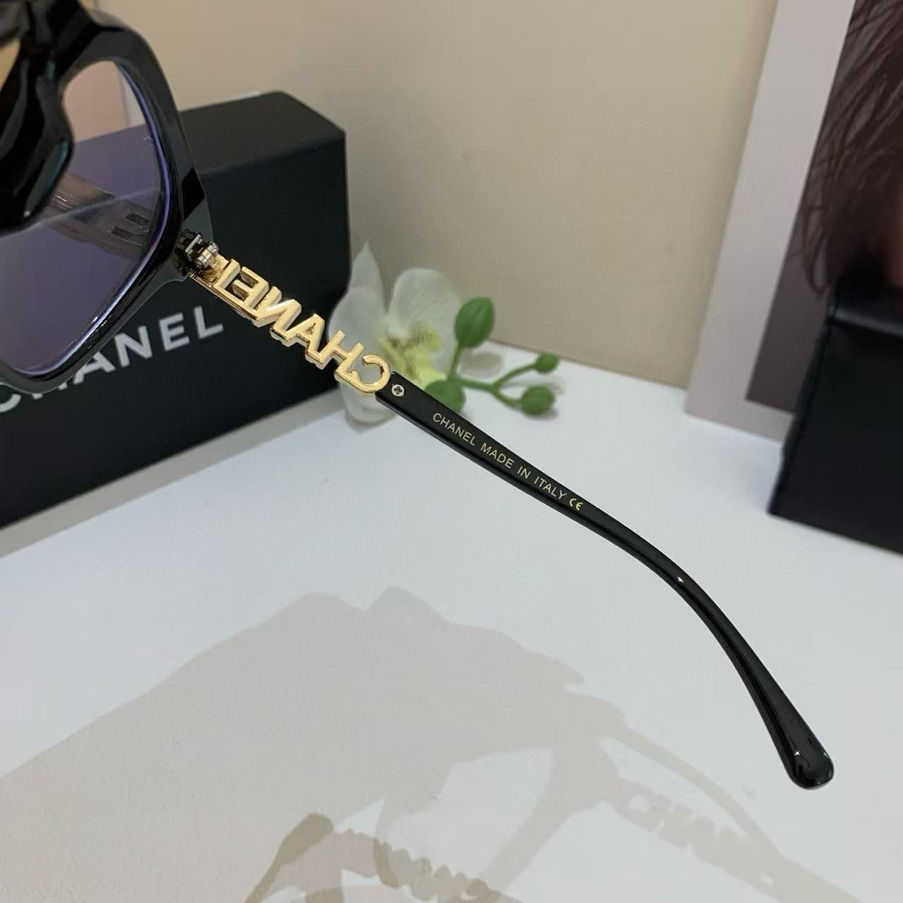 High-End Fashion Sunglasses 08 - Image 5