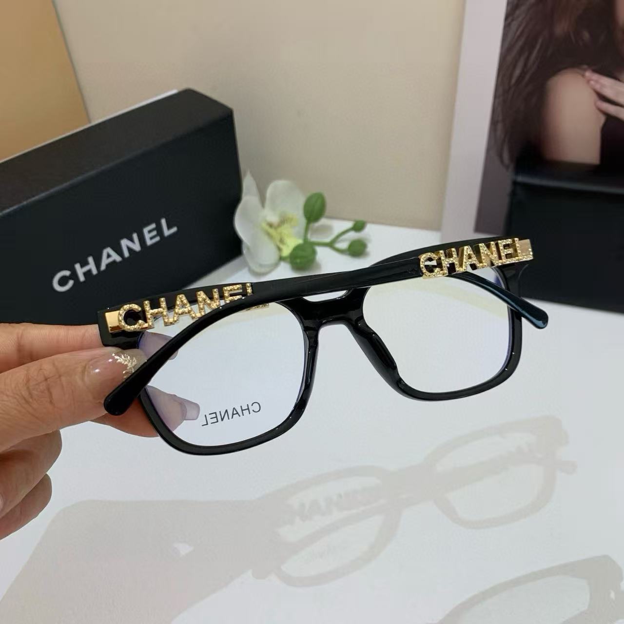 High-End Fashion Sunglasses 08 - Image 15