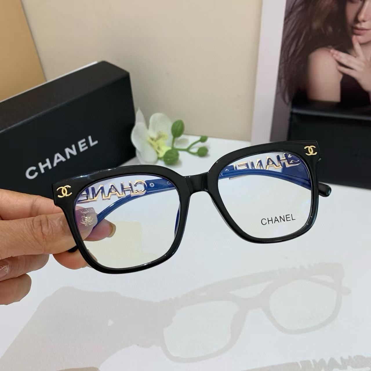 High-End Fashion Sunglasses 08 - Image 9