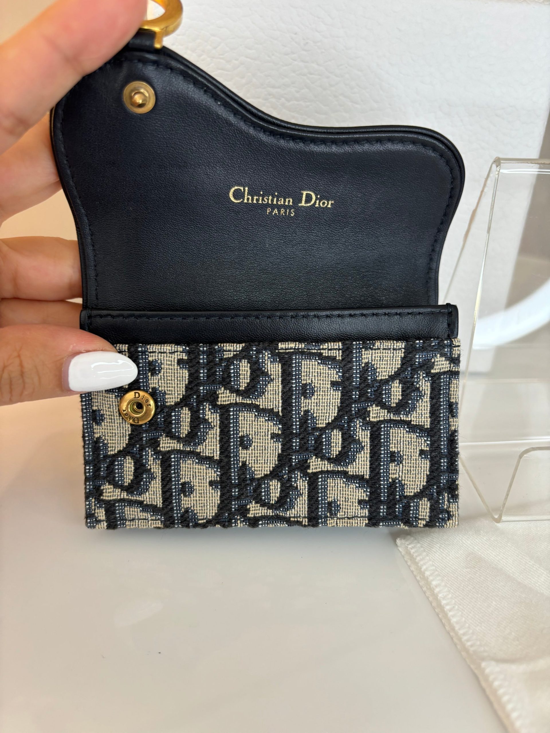 Classic Saddle Bloom Card Wallet - Image 6