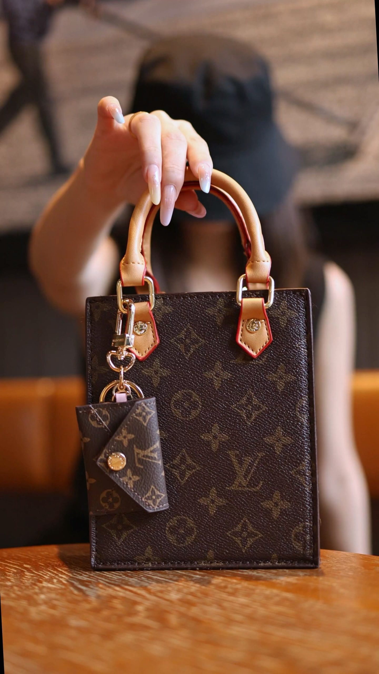 Classic Tote Bag With Crossbody Strap - Image 17