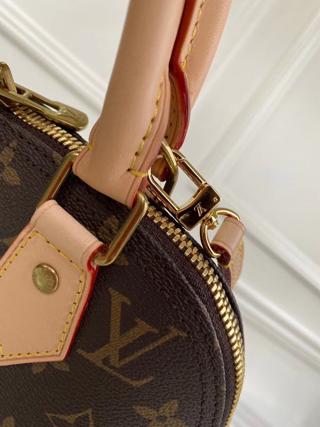 Classic and Stylish Alma Bag - Image 10