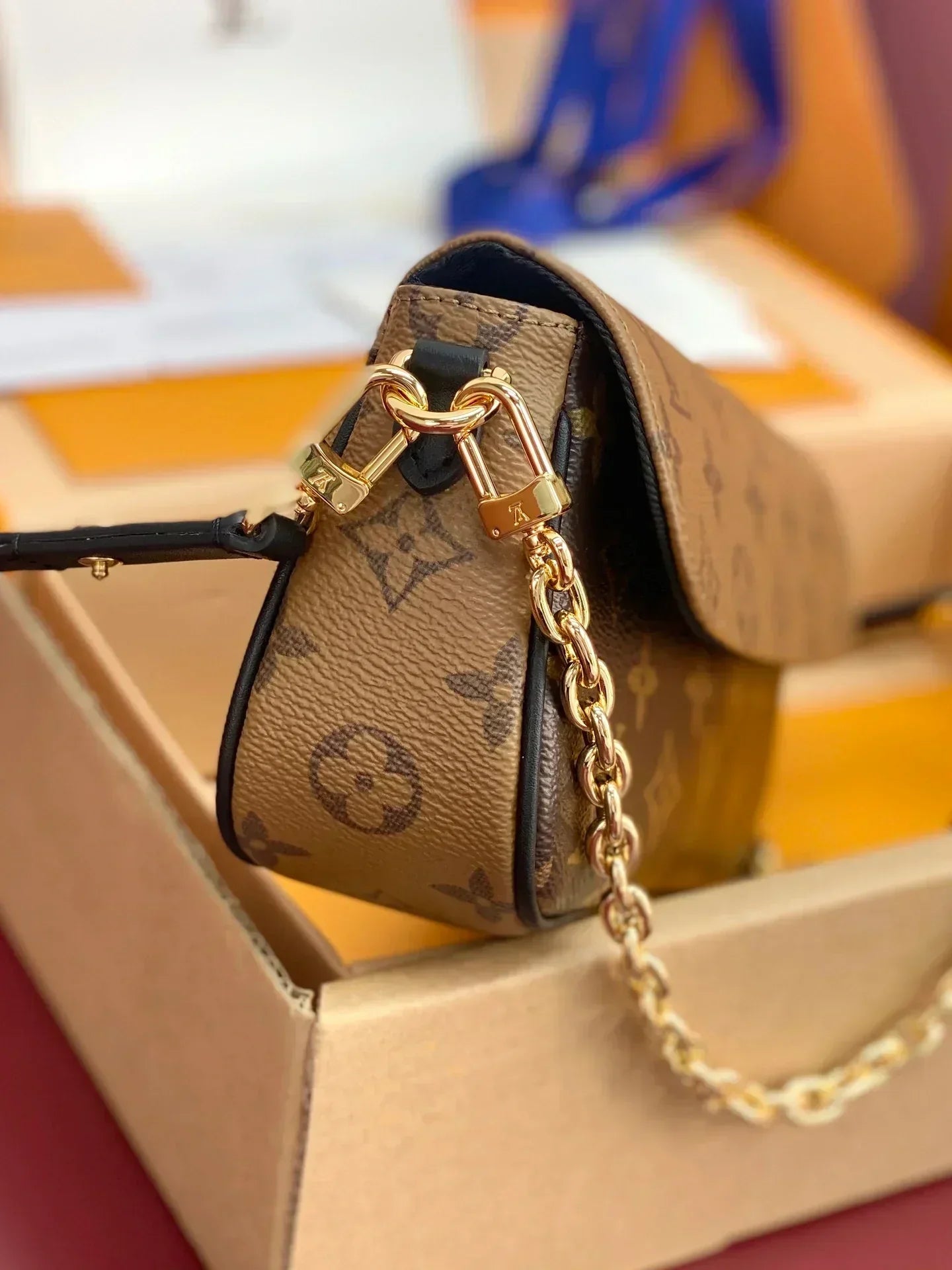 Luxury Classic Monogram Shoulder Bag - Image 5