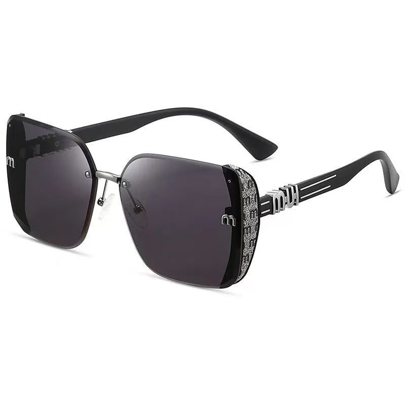 M - Stylish and Versatile High-Definition Sunglasses - Image 5